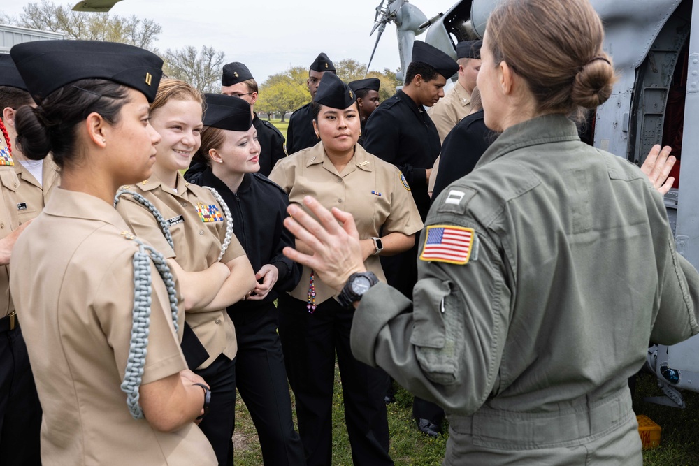 NJROTC Tours Rescue Swimmer School