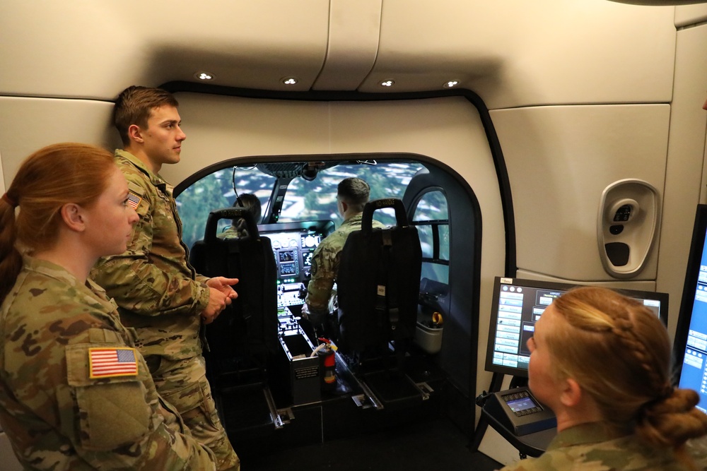 Auburn ROTC cadets visit USAACE