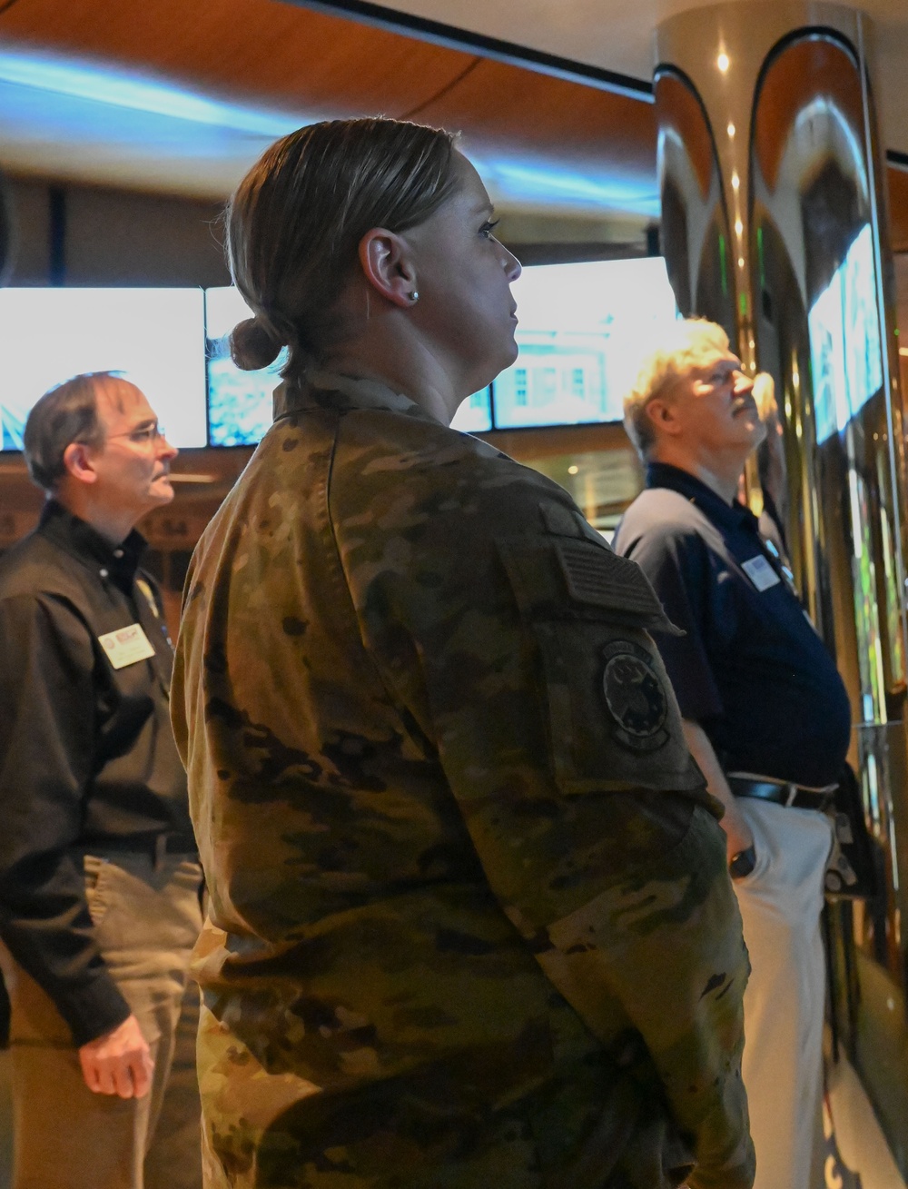 ESGR and Nebraska Air Guard honors Union Pacific supervisor for deployment support