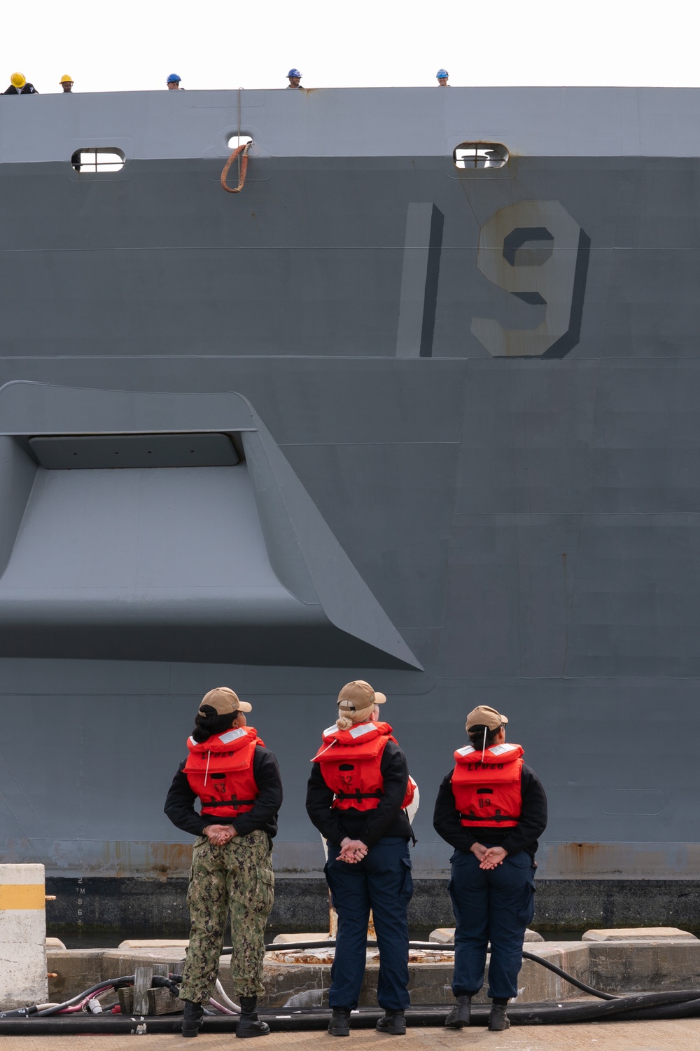 USS Carter Hall Returns to Joint Expeditionary Base Little Creek-Fort Story