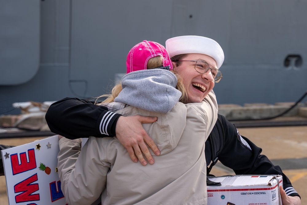 USS Mesa Verde Return to Home Port