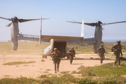 VMM-165, BLT 1/5 Conduct MV-22 Reintegration Training