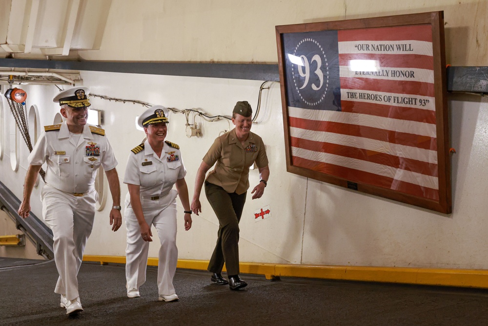 USS Somerset Hosts Reception During Tiger TRIUMPH 24