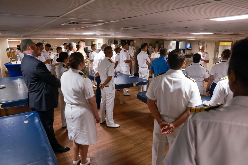 USS Somerset Hosts Reception During Tiger TRIUMPH 24