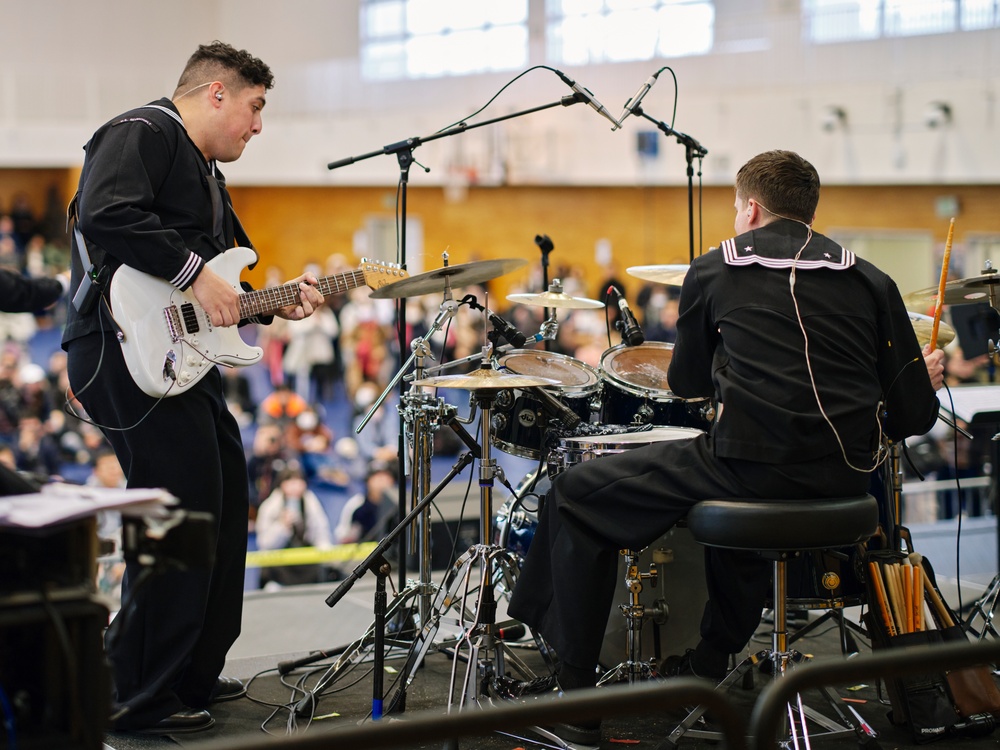 7th Fleet Orient Express Performs at Yokosuka Spring Festival 2024