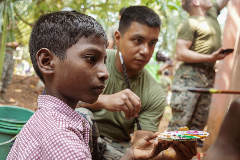 Marines and Sailors Give Back in Visakhapatnam