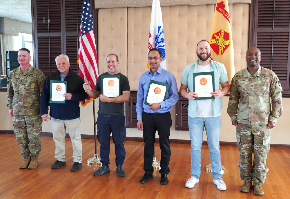 Fort Hamilton Honors Employees for Outstanding Service for Fourth Quarter of FY23