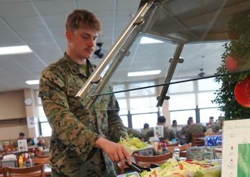 Galley Operations at Scudder Hall onboard NWS Yorktown