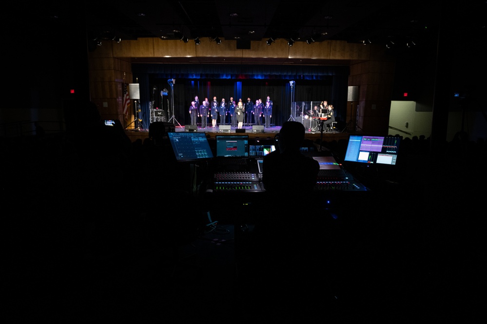 Navy Band Sea Chanters perform at Nimitz Middle School