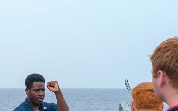 USS Mason Conducts Routine Operations in Red Sea