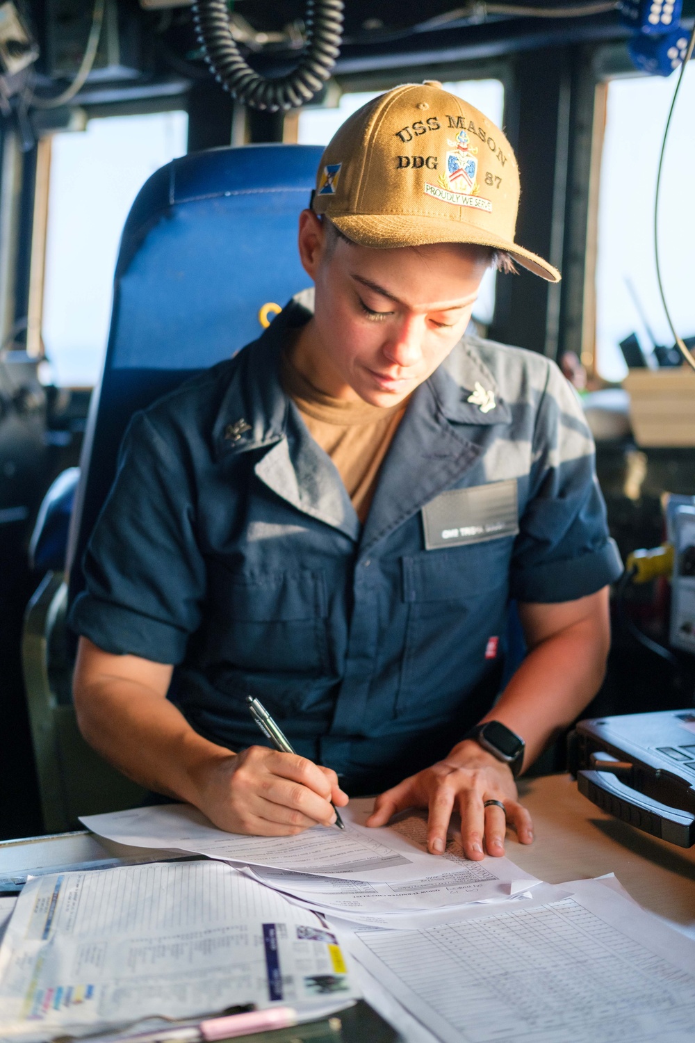 USS Mason Conducts Routine Operations in Red Sea