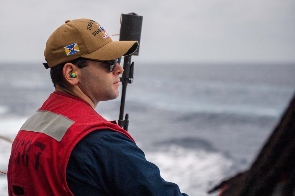 USS Mason (DDG 87) Conducts a RAS with USNS Supply