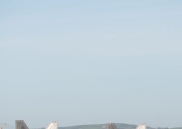 Travis AFB hosts Wings Over Solano air show, open house