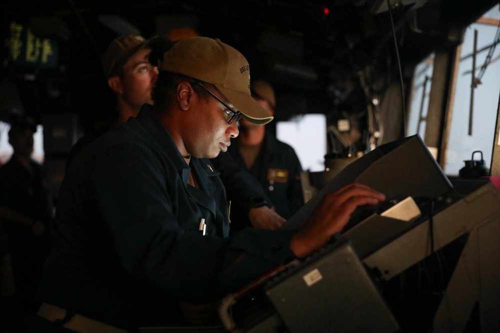 USS Leyte Gulf Departs Cuba