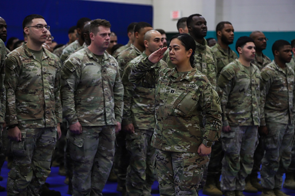 3rd Infantry Division Soldiers reunite with Families