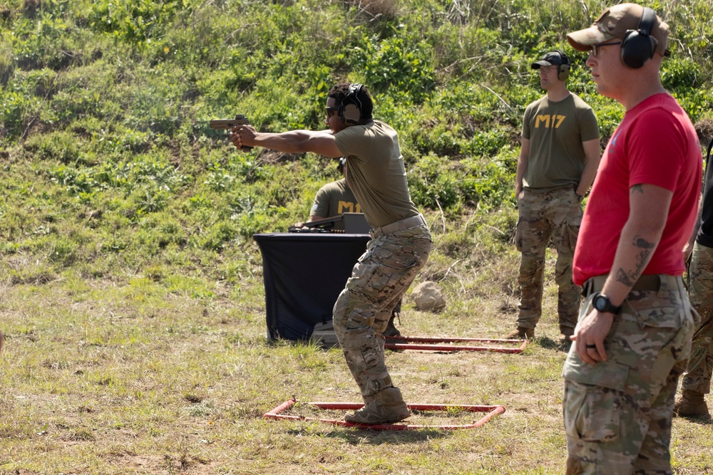 Troopers Face off in 1st Cavalry Division Gunfighter Academy competition