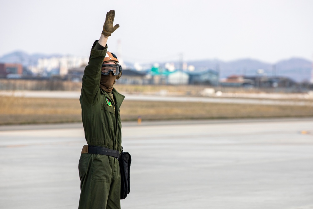 The Green Knights begin flight operations in South Korea