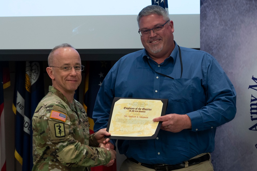 USAMMDA team gathers for command town hall, awards presentation
