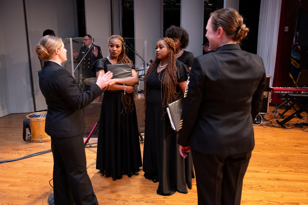 Navy Band Sea Chanters perform at Prairie View A&amp;M University