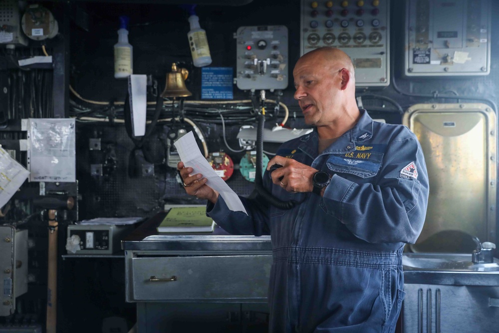 USS Leyte Gulf Underway and Flight Ops