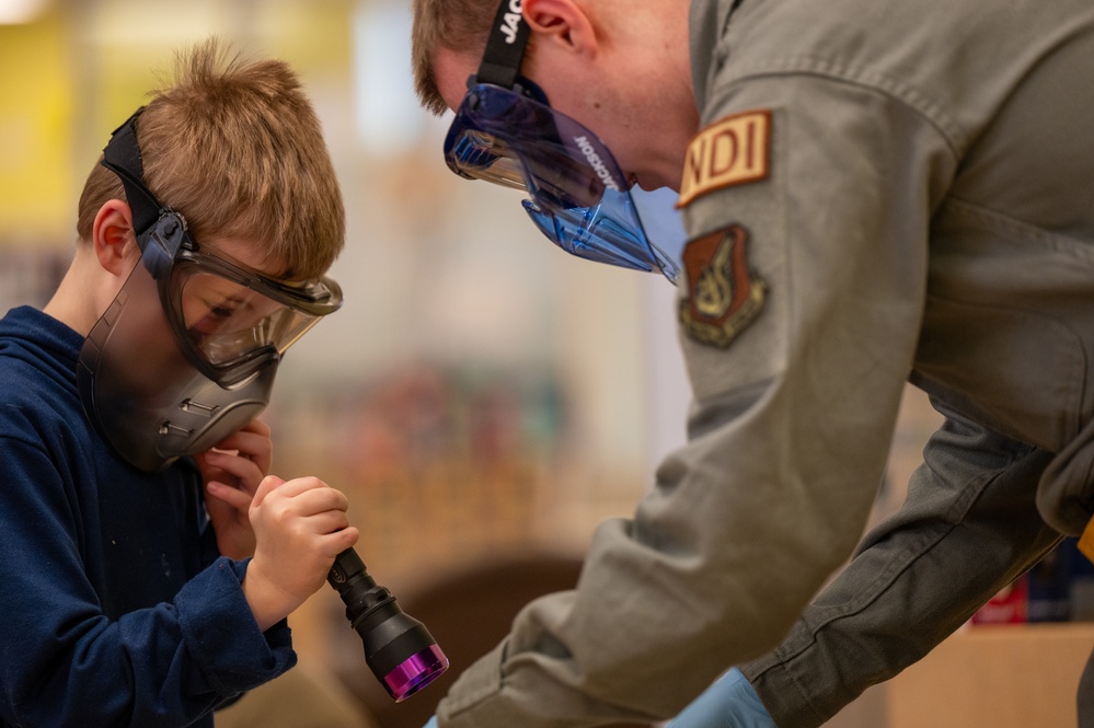 Osan Elementary School career day inspires future leaders