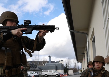 FASTEUR Trains with Marine Security Guard (MSG) Detachment Frankfurt