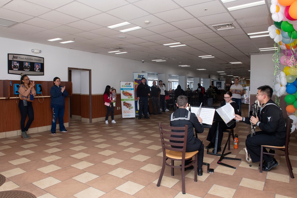 U.S. 7th Fleet Band Performs at NEX Food Court