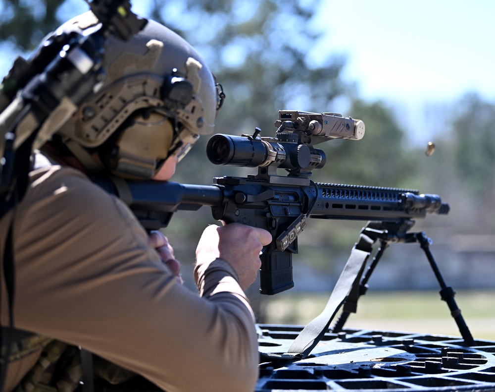 DVIDS Images 15th Annual USASOC International Sniper Competition