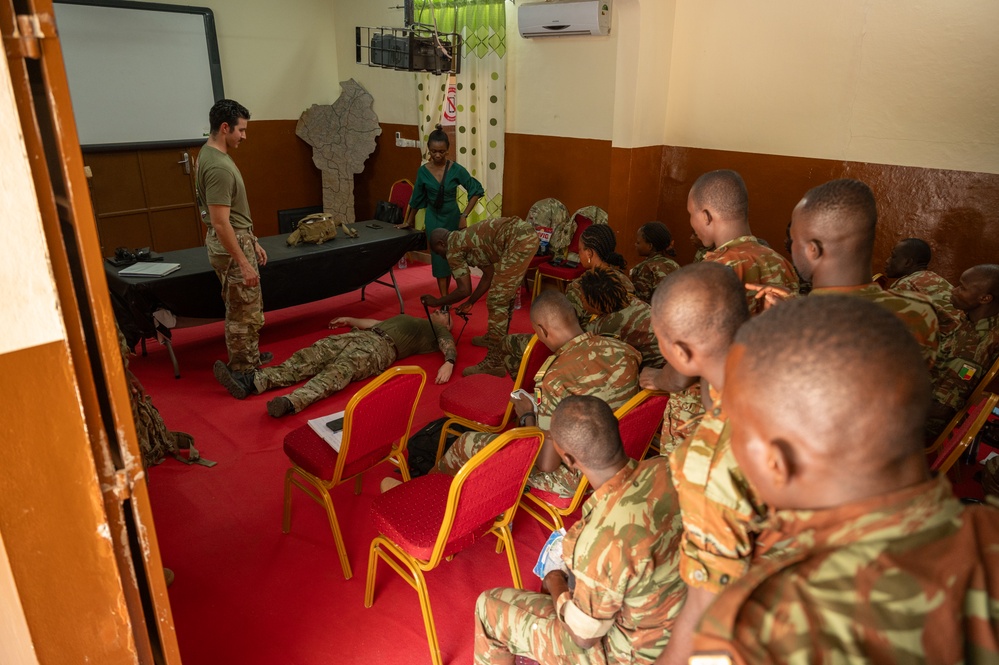 U.S. Army soldiers with the 91st Civil Affairs Battalion deployed with Special Operations Command Africa, conduct a knowledge exchange with Forces des Armées Beninoises members