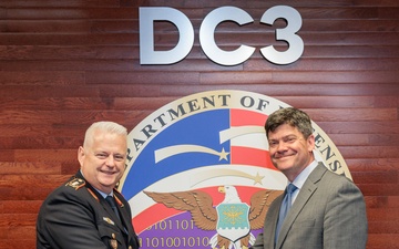 DC3 Hosts Lt. Gen Michael Vetter Director General for Cyber/IT Germany