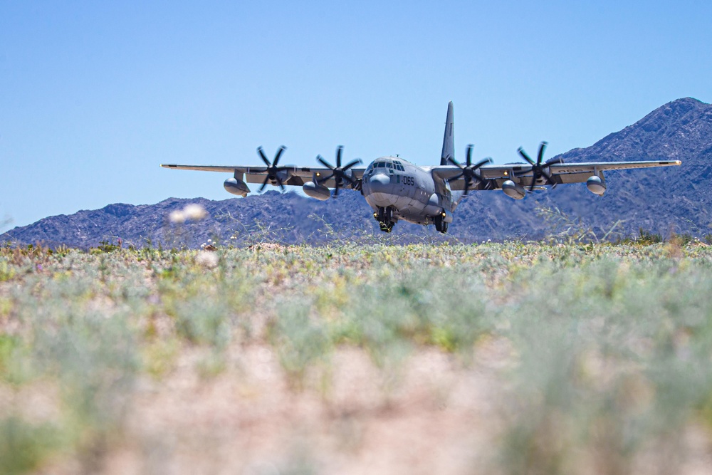 WTI 2-24: KC-130 Touch and Go
