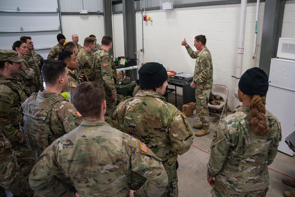 HHBN, 10th Mountain Division Conducts Command Post Exercise 1B