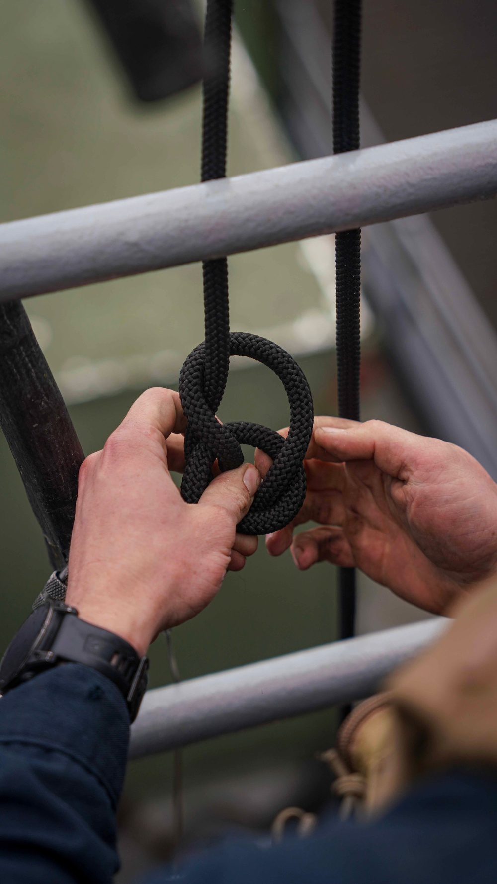 VBSS TRAINING ABOARD USS HARPERS FERRY