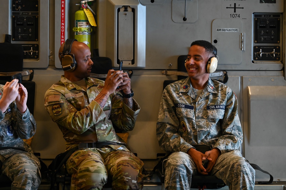 Hawaii Wing, Civil Air Patrol Orientation Flight