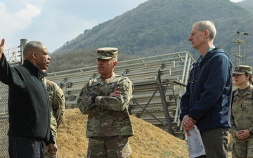 PV66 tours Camp Casey