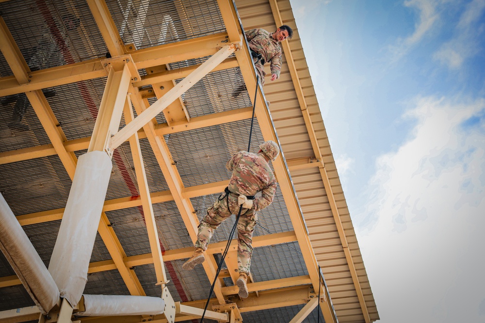 82nd CAB Rappel Operations