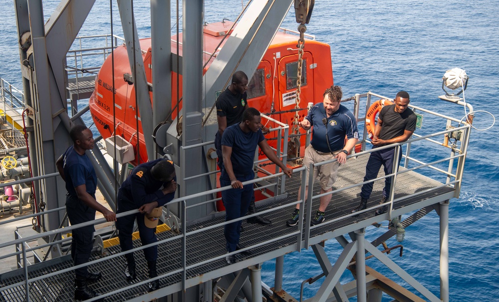 Hershel &quot;Woody&quot; Williams' Chief Mate Gives a Tour to Ghana Navy Sailors