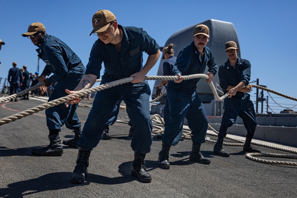 USS Laboon (DDG 58) Conducts a Sea and Anchor Evolution