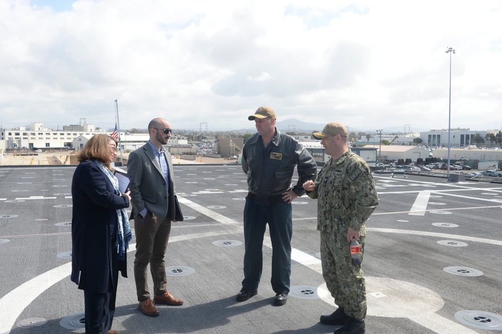 USS Montgomery (LCS 8) Hosts STAFFDEL Tour