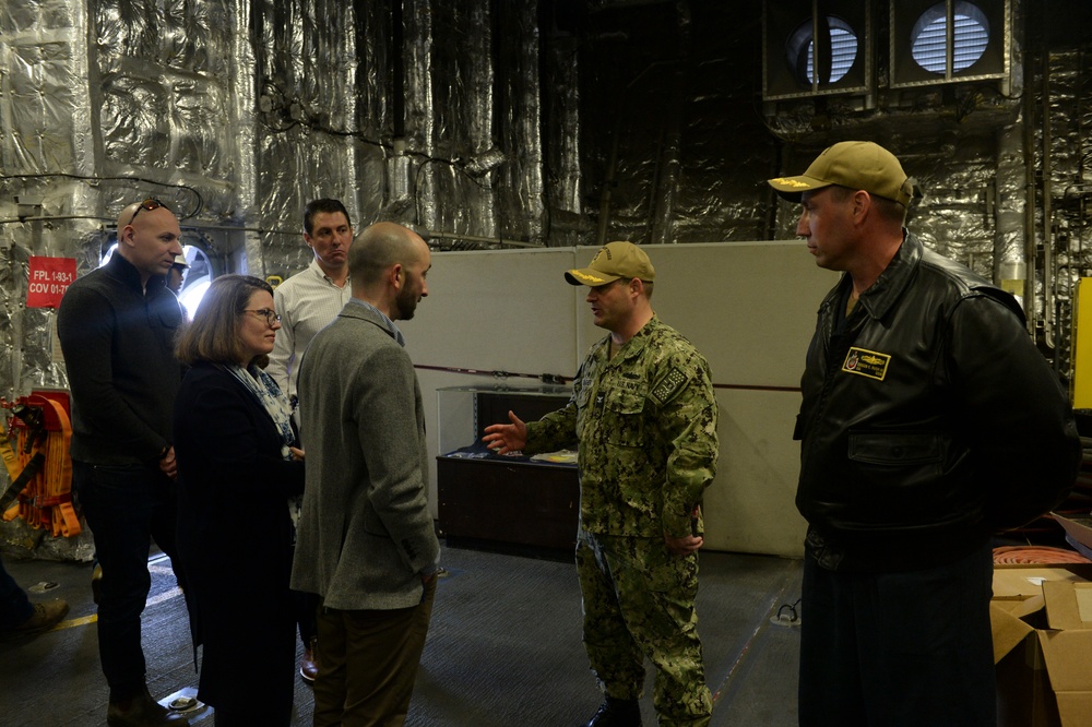 USS Montgomery (LCS 8) Hosts STAFFDEL Tour