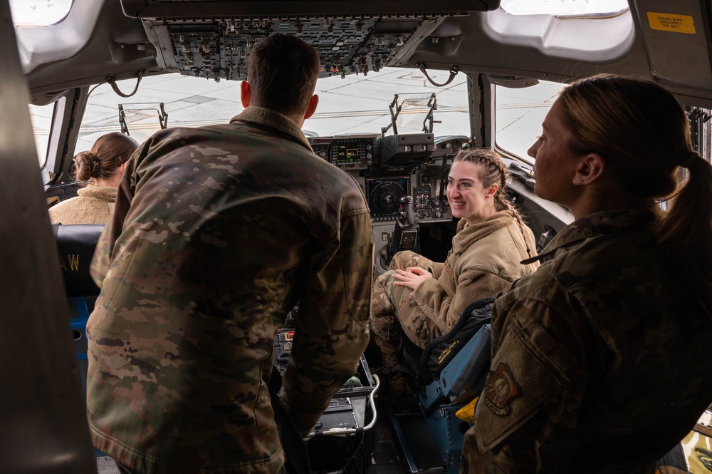 911th Airlift Wing Opens Doors to ROTC Detachment 730 for Base Tour