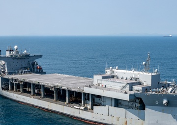 USS Miguel Keith Steams in the Gulf of Thailand