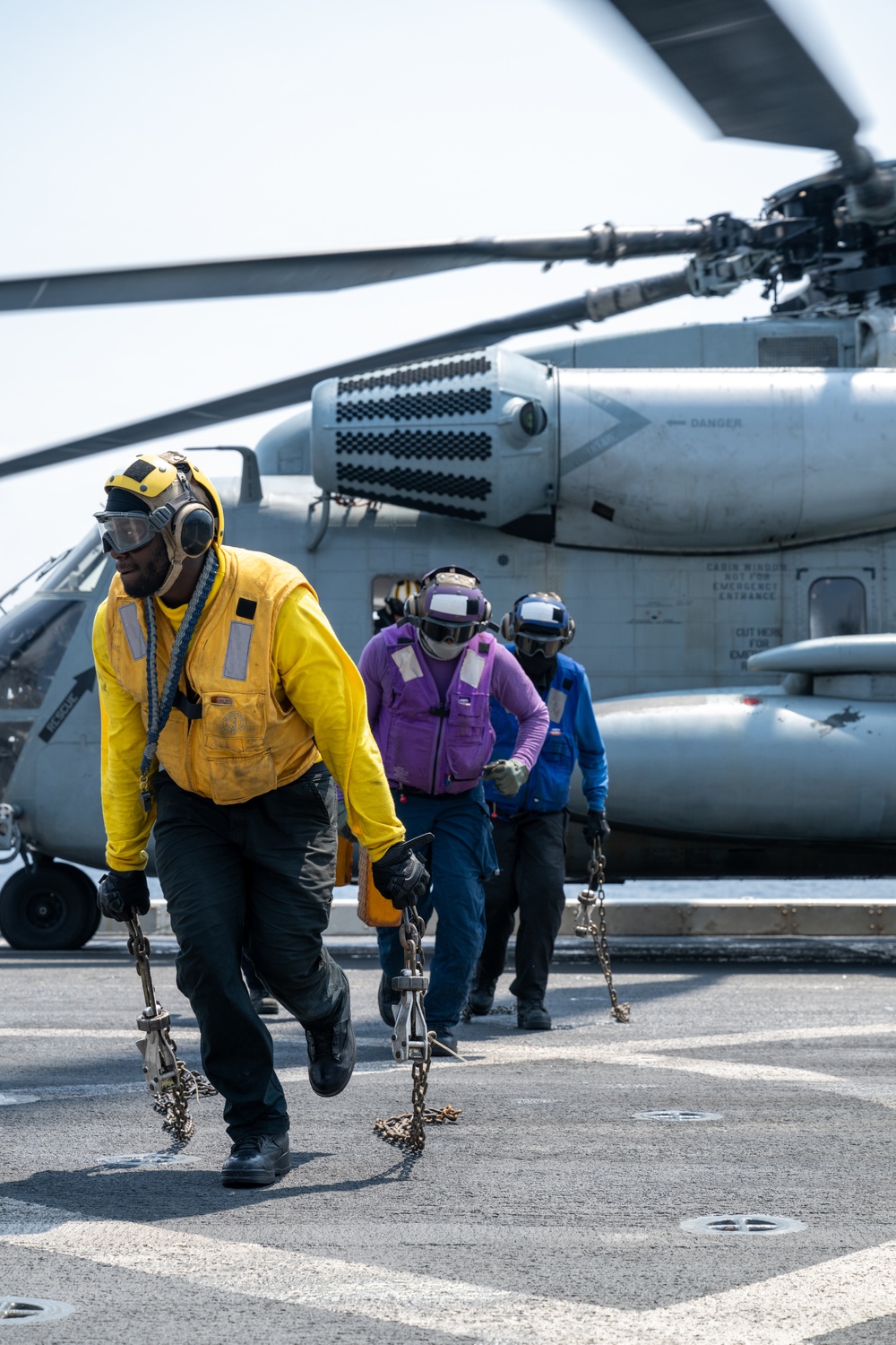 DVIDS - Images - USS Somerset Routine Flight Quarters [Image 3 of 9]