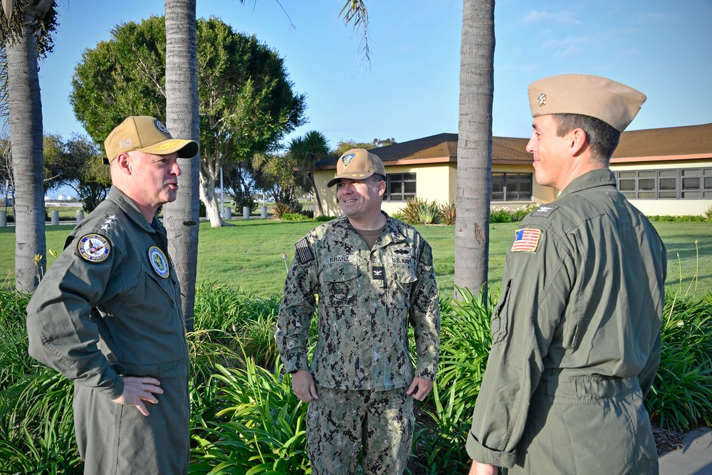 VADM Gray visits Point Mugu, Port Hueneme