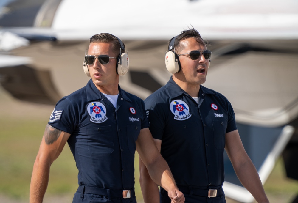 Thunderbirds kick off 2024 season at Luke AFB