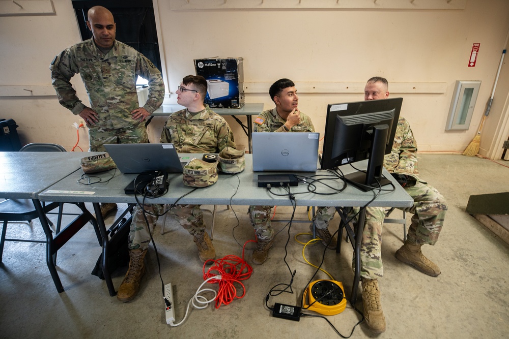 HHBN, 10th Mountain Division Conducts Command Post Exercise 1B