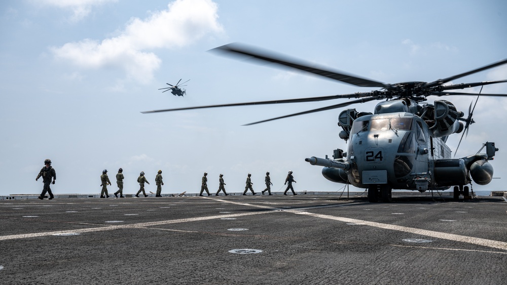USS Somerset Routine Flight Quarters