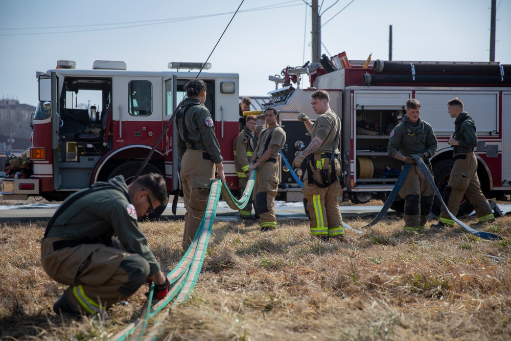 Warrior Shield 24 | MWSS-171 Marines conducts firefighting training with Osan Air Force Base Airmen