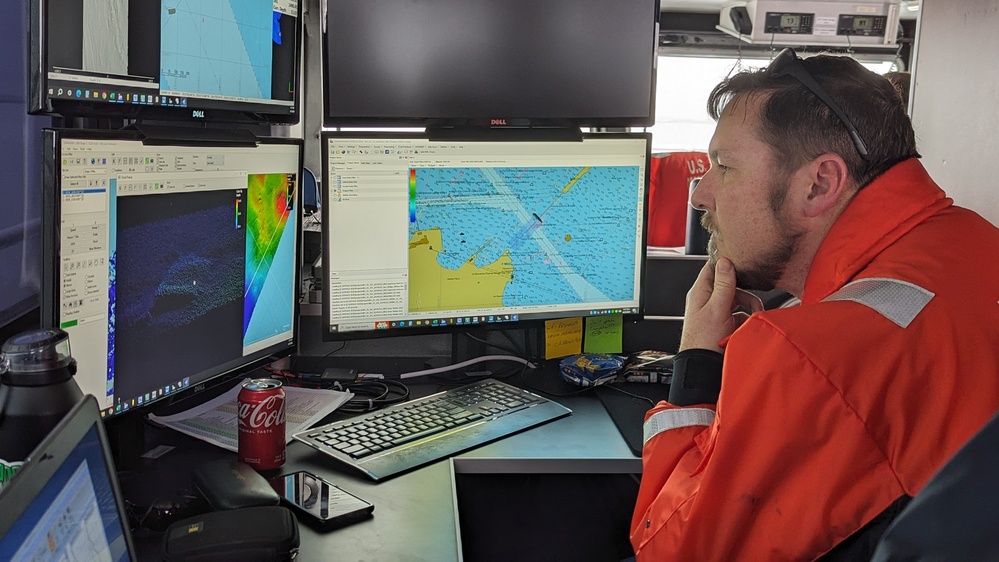 Survey boat Catlett crew assists in recovery operations after the Key Bridge Collapse