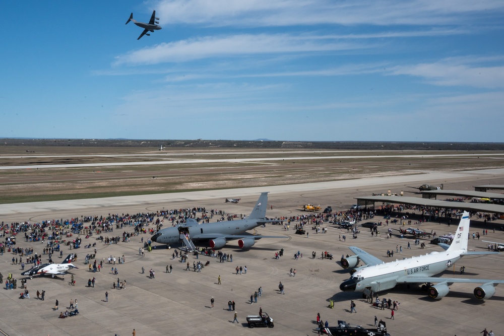 Laughlin AFB fiesta of flight